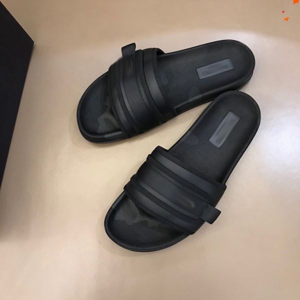 luxurys men slippers designer rubber slides sandal mens designers flat fashion shoes beach flip flops flower with box size 39-45 -g433, Black
luxurys men slippers designer rubber slides sandal mens designers flat fashion shoes beach flip flops flower with box size 39-45 -g433, Black
