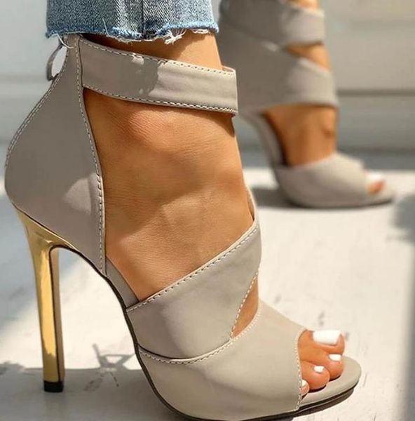 dress shoes cross-border independent station beautiful style 2021 summer european and american stiletto fish mouth large size fashion sandal, Black
dress shoes cross-border independent station beautiful style 2021 summer european and american stiletto fish mouth large size fashion sandal, Black