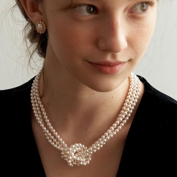 pendant necklaces multi-layer freshwater pearl necklace for women 2021 designer's exquisite fashion web celebrity collarbone chain, Silver
pendant necklaces multi-layer freshwater pearl necklace for women 2021 designer's exquisite fashion web celebrity collarbone chain, Silver