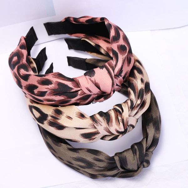 women leopard knot headband cross turban elastic hairbands headwrap girls hair accessories bands for headwear1
women leopard knot headband cross turban elastic hairbands headwrap girls hair accessories bands for headwear1
