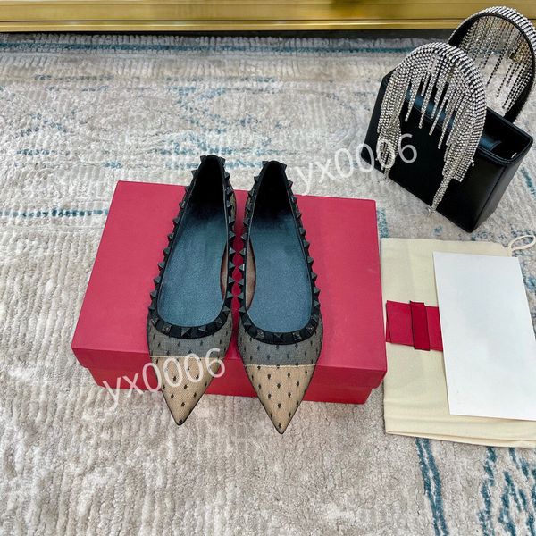 2022 trendy men women casual shoes 35-42 sneakers attractive chaussures ace embroidery bee tiger snake stars casual scarpe flat trainers yh2, Red;white
2022 trendy men women casual shoes 35-42 sneakers attractive chaussures ace embroidery bee tiger snake stars casual scarpe flat trainers yh2, Red;white