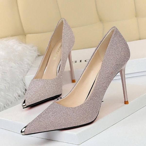 dress shoes european and american fashion banquet slim sequined cloth high heels metal rhinestone pointed toe women's single, Black
dress shoes european and american fashion banquet slim sequined cloth high heels metal rhinestone pointed toe women's single, Black