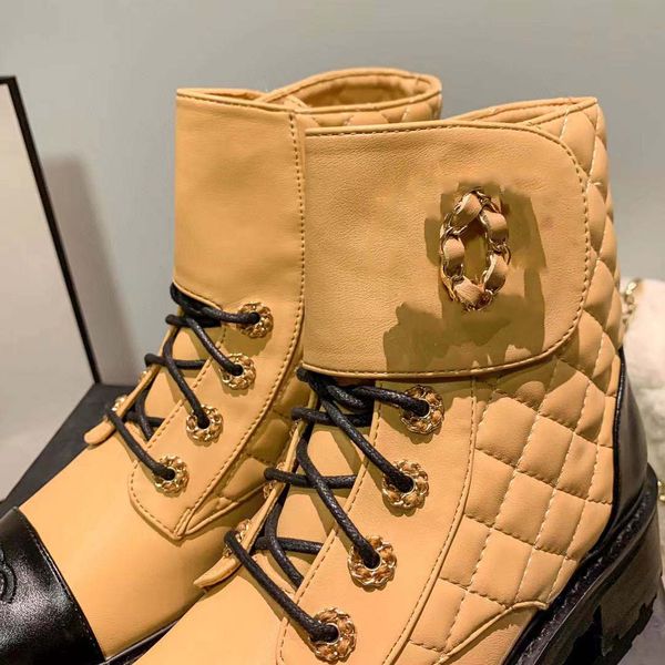 classics fashion and exquisite women boots ankle high heels and genuine leather outdoors fashion boots cowboy booties shoe10 150-4, Black
classics fashion and exquisite women boots ankle high heels and genuine leather outdoors fashion boots cowboy booties shoe10 150-4, Black