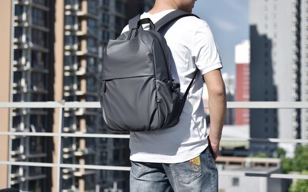 backpack men's trend texture schoolbag 2021 outdoor travel large capacity bag 
backpack men's trend texture schoolbag 2021 outdoor travel large capacity bag