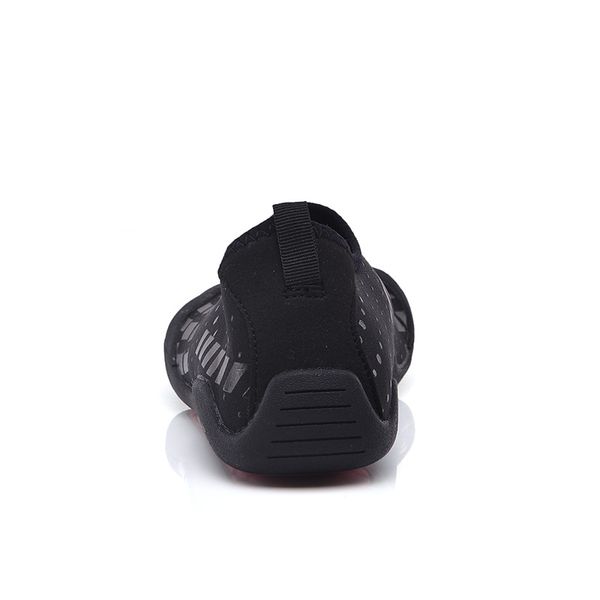 2021 mens women sport running shoes sandy beach fashion black blue red outdoor sneakers size 36-46 wy21-1786
2021 mens women sport running shoes sandy beach fashion black blue red outdoor sneakers size 36-46 wy21-1786