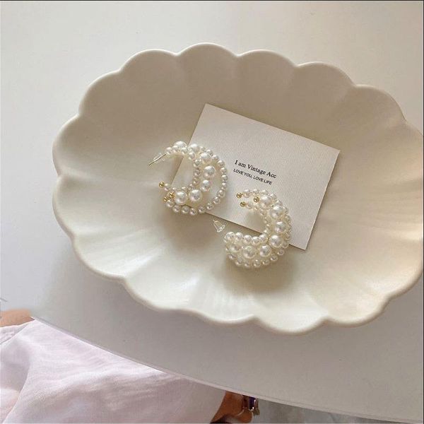 hoop & huggie origin summer exquisite white c shape geometric pearl earrings for women stylish hollow moon beaded fashion earring jewelry, Golden;silver
hoop & huggie origin summer exquisite white c shape geometric pearl earrings for women stylish hollow moon beaded fashion earring jewelry, Golden;silver