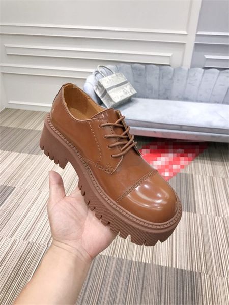 2021 new Luxury Men Women Shoes Sneakers attractive design Embroidery Bee Tiger Head Snake Fruit Dog Casual Flat Unisex Trainers, 01
2021 new Luxury Men Women Shoes Sneakers attractive design Embroidery Bee Tiger Head Snake Fruit Dog Casual Flat Unisex Trainers, 01