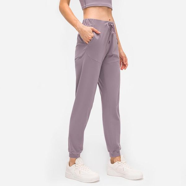 yoga outfit pants run gym clothe workout leggings sports woman jogging with loose feet fintess casual trousers for skims
yoga outfit pants run gym clothe workout leggings sports woman jogging with loose feet fintess casual trousers for skims