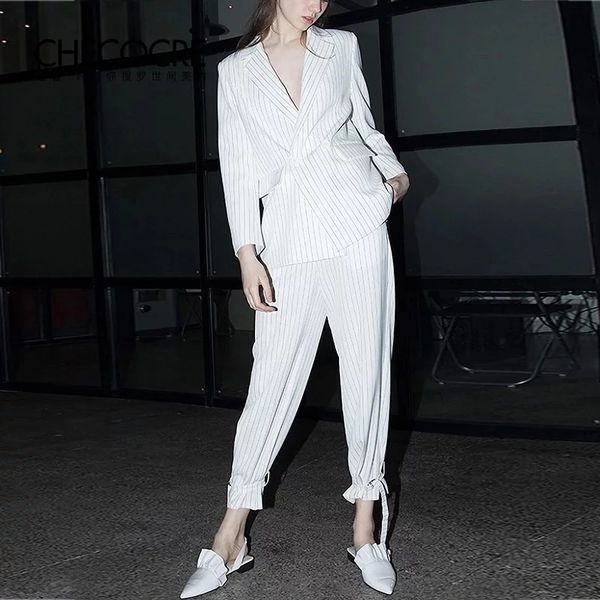 two piece dress spring european and american catwalk models striped suit +cropped pants pab5, White
two piece dress spring european and american catwalk models striped suit +cropped pants pab5, White