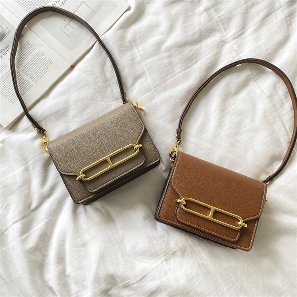 purse nose tofu new solid color simple and versatile one shoulder messenger bag women's organ small square bag
purse nose tofu new solid color simple and versatile one shoulder messenger bag women's organ small square bag