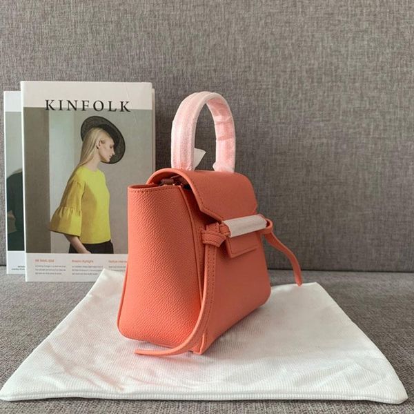handbag women luxurys designers bags 2021 crossbody bag tote key sublimation avant-garde plain g purse zhouzhoubao123
handbag women luxurys designers bags 2021 crossbody bag tote key sublimation avant-garde plain g purse zhouzhoubao123