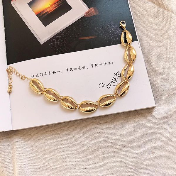 cuff 2021 fashion wholesale gold color sea shell conch bracelet in adjustable boho 1 pcs chain for women jewelry gift, White
cuff 2021 fashion wholesale gold color sea shell conch bracelet in adjustable boho 1 pcs chain for women jewelry gift, White