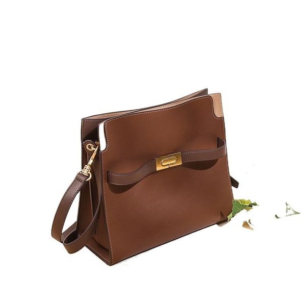 evening bags style chaotuo extra large bag women's single shoulder slanting over niche fashion portable capacity
evening bags style chaotuo extra large bag women's single shoulder slanting over niche fashion portable capacity