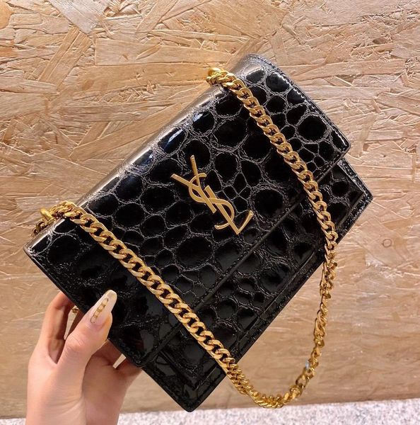 brand leather handbag shoulder bags luxury handbags wallet women crossbody bag fashion vintage -l7517, Red;black
brand leather handbag shoulder bags luxury handbags wallet women crossbody bag fashion vintage -l7517, Red;black