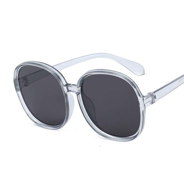 luxury designer sunglasses round frame women retro brand designer brown black oversized lady sun glasses female fashion outdoor driving, White;black
luxury designer sunglasses round frame women retro brand designer brown black oversized lady sun glasses female fashion outdoor driving, White;black