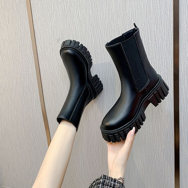 women ankle boots cowhide upper +pigskin lining antumn and winter shoes round toe chelsea boots waterproof platform boots, Black
women ankle boots cowhide upper +pigskin lining antumn and winter shoes round toe chelsea boots waterproof platform boots, Black