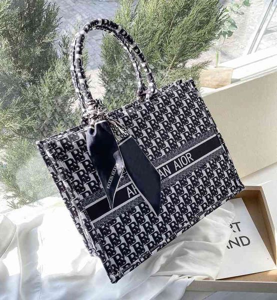 84% off factory wholesale large capacity female portable vegetable spring and summer new canvas tote
84% off factory wholesale large capacity female portable vegetable spring and summer new canvas tote