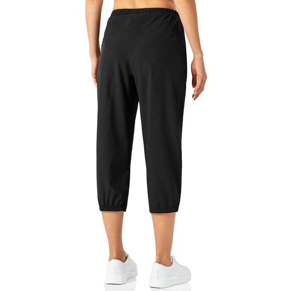 yoga outfit women's pure color high waist pocket sports fitness wide leg capris pants solid loose breathable cropped trousers
yoga outfit women's pure color high waist pocket sports fitness wide leg capris pants solid loose breathable cropped trousers