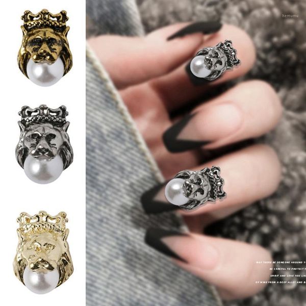 5pc/lot latest punk style vintage gold silver lion king with pearl bride diy accessories metal nail art deco charms for manicure1, Silver;gold
5pc/lot latest punk style vintage gold silver lion king with pearl bride diy accessories metal nail art deco charms for manicure1, Silver;gold