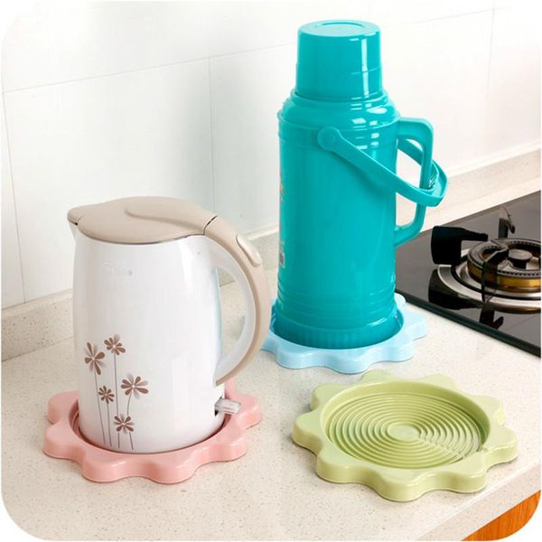 table runner multifunction household mats creative coffee pot insulation mat home anti-scald pad kettle placemat
table runner multifunction household mats creative coffee pot insulation mat home anti-scald pad kettle placemat