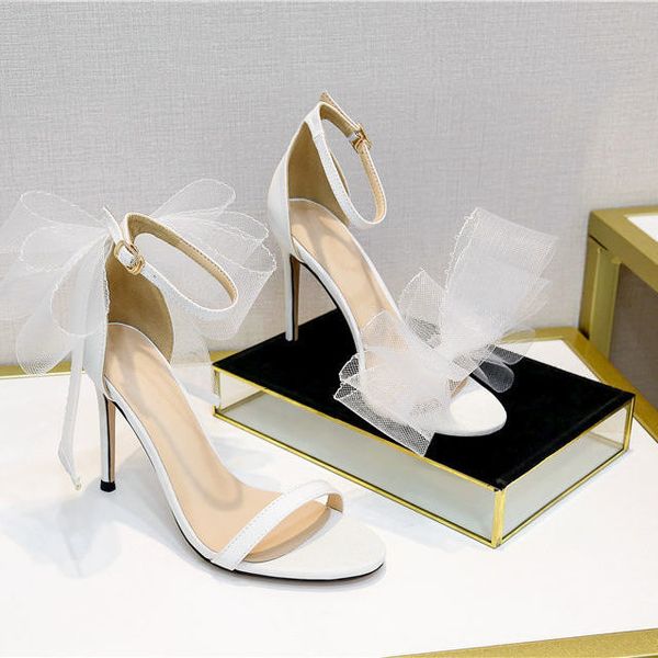 nobility shoes color black & white j sandals c with asymmetric grosgrain mesh fascinator bows for women
nobility shoes color black & white j sandals c with asymmetric grosgrain mesh fascinator bows for women