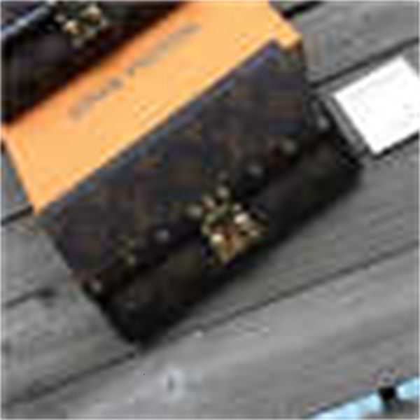 cases brand designer clu luxury n60535 card checkered long wallet holders clutch leather key long wallets chain purse wallet pouches, Black;red
cases brand designer clu luxury n60535 card checkered long wallet holders clutch leather key long wallets chain purse wallet pouches, Black;red