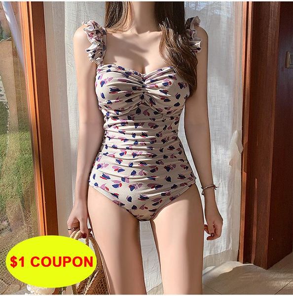 one-piece suits 2021 korean folds bandage floral swimsuit off the shoulder swimwear women beachwear bathing suit monkini
one-piece suits 2021 korean folds bandage floral swimsuit off the shoulder swimwear women beachwear bathing suit monkini
