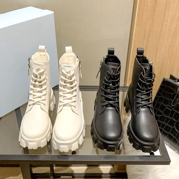 designer women zipper casual shoes luxury woman lace-up boot fashion riding martin boots classical 100% leather black pure color platform sh
designer women zipper casual shoes luxury woman lace-up boot fashion riding martin boots classical 100% leather black pure color platform sh