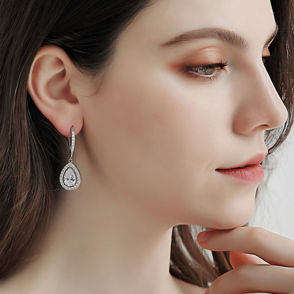 style temperament water drop pendant earrings simple fashion zircon women's long earrings wedding dress, Golden
style temperament water drop pendant earrings simple fashion zircon women's long earrings wedding dress, Golden