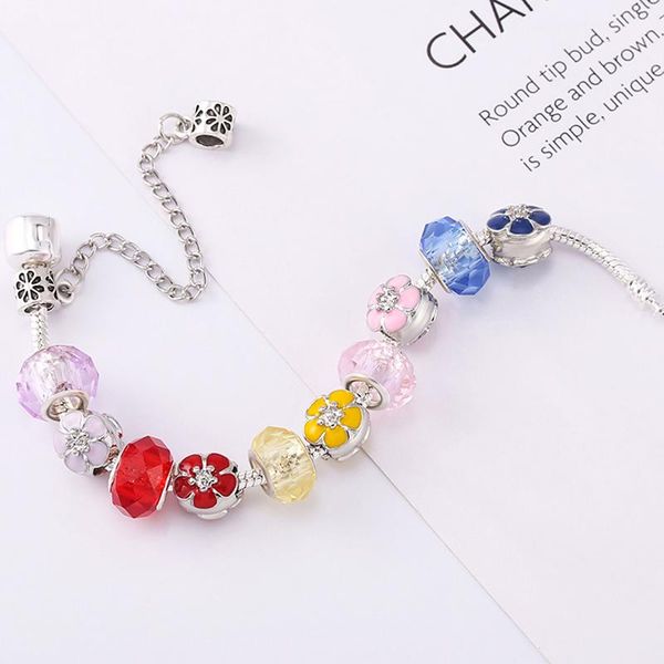 charm bracelets 2021 enamel flower beads with silver plated 16cm-21cm snake chain bangles for women jewelry gift, Golden;silver
charm bracelets 2021 enamel flower beads with silver plated 16cm-21cm snake chain bangles for women jewelry gift, Golden;silver