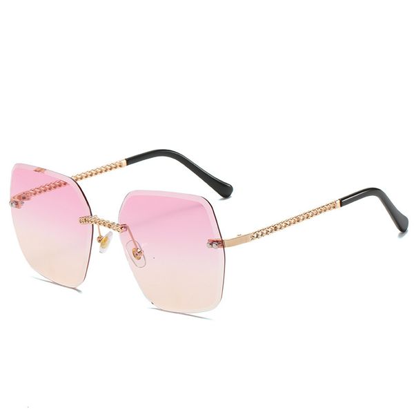2021 summer fenchi 2021 est fashion rimless sunglasses brand designer trendy colorful lens women sun glasses oversize shades a520, White;black
2021 summer fenchi 2021 est fashion rimless sunglasses brand designer trendy colorful lens women sun glasses oversize shades a520, White;black