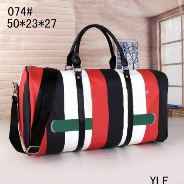 2022 men women fashion duffle bag triple stripe color matching travel bags mens handle luggage gentleman business tote shoulder strap
2022 men women fashion duffle bag triple stripe color matching travel bags mens handle luggage gentleman business tote shoulder strap