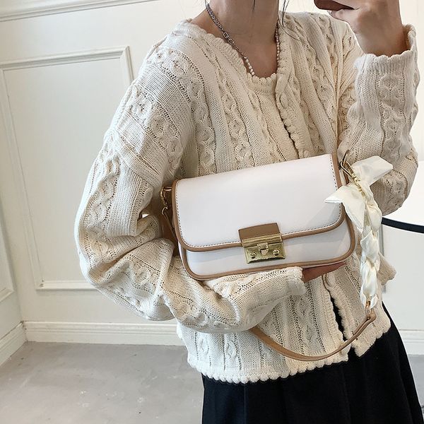 designer handbags foreign style diagonal simple pu 2021 autumn new texture small square fashion silk scarf woven shoulder bag
designer handbags foreign style diagonal simple pu 2021 autumn new texture small square fashion silk scarf woven shoulder bag