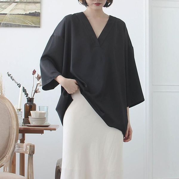 casual korean style women short front long back shirt women's loose fashion personality v-neck blouse al1594 blouses & shirts, White
casual korean style women short front long back shirt women's loose fashion personality v-neck blouse al1594 blouses & shirts, White