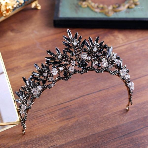 baroque retro black elements high-end bridal crown jewelry boutique headdress handmade crystal wedding head crown1
baroque retro black elements high-end bridal crown jewelry boutique headdress handmade crystal wedding head crown1