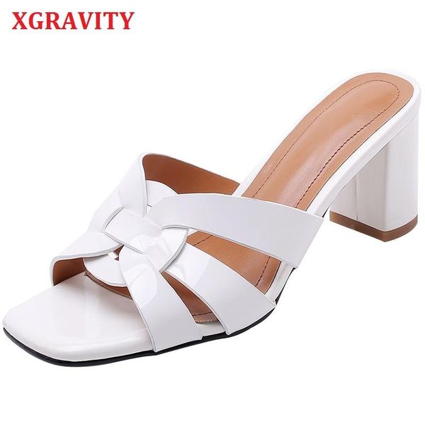 fashion summer shoes stars brand lady chunky heel slippers elegant women high patent leather sandals b128, Black
fashion summer shoes stars brand lady chunky heel slippers elegant women high patent leather sandals b128, Black