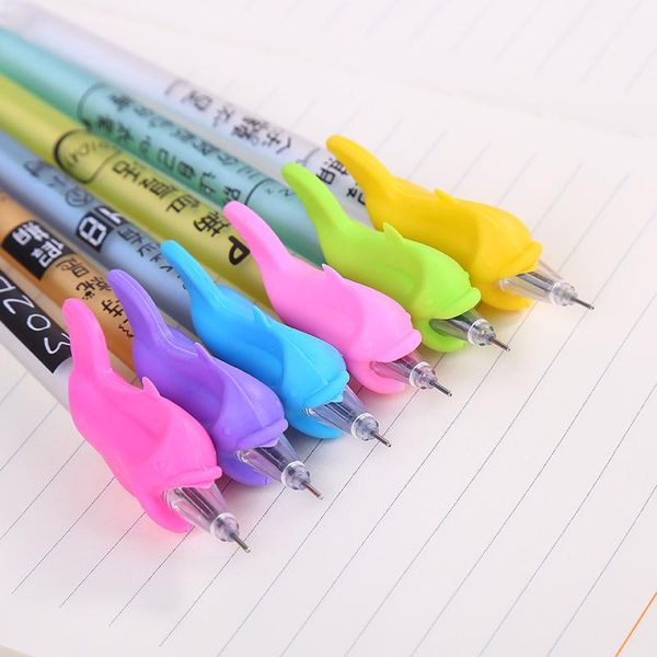 refills 5/10 pcs three fingers silicone pen holder student stationery teaching equipment child writing correction, Black;red
refills 5/10 pcs three fingers silicone pen holder student stationery teaching equipment child writing correction, Black;red