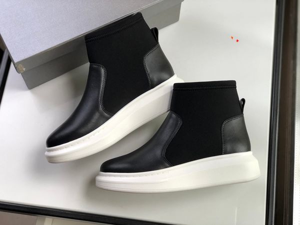 designer boots classic leather thick-soled desert martinboot winter ladies high heels chirstmas halloween easter day shoelace box womens des, Black
designer boots classic leather thick-soled desert martinboot winter ladies high heels chirstmas halloween easter day shoelace box womens des, Black