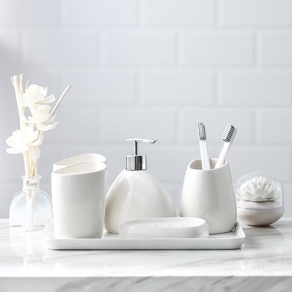 bath accessory set bathroom 5-piece european simple ceramic wash 4-piece wedding banheiro decoracao acessorios
bath accessory set bathroom 5-piece european simple ceramic wash 4-piece wedding banheiro decoracao acessorios