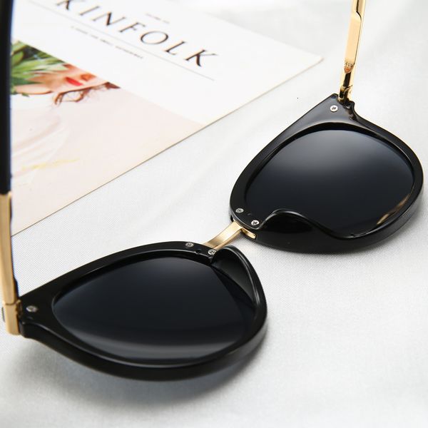 luxury designer sunglasses 2021 vintage cat eye women fashion brand designer mirror cateye sun glasses female eyewear de sol gafas uv400 062, White;black
luxury designer sunglasses 2021 vintage cat eye women fashion brand designer mirror cateye sun glasses female eyewear de sol gafas uv400 062, White;black