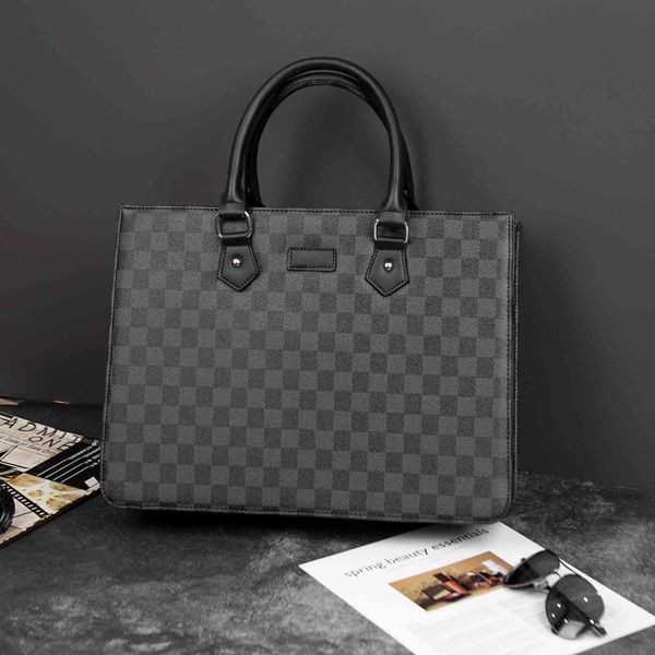 briefcase 2021 fashion professional advanced sense big bag tote men's large capacity handbag, Black;red
briefcase 2021 fashion professional advanced sense big bag tote men's large capacity handbag, Black;red