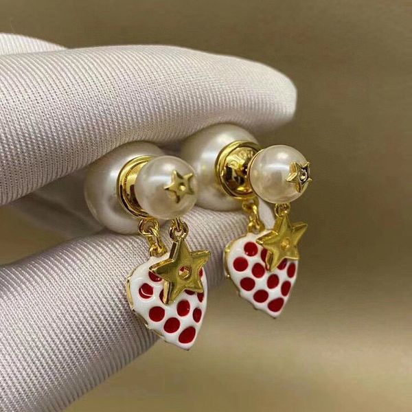2021 new d pearl studs schoolgirl simple fashion temperament advanced sense retro earrings luxurys designers jewelry, Golden;silver
2021 new d pearl studs schoolgirl simple fashion temperament advanced sense retro earrings luxurys designers jewelry, Golden;silver