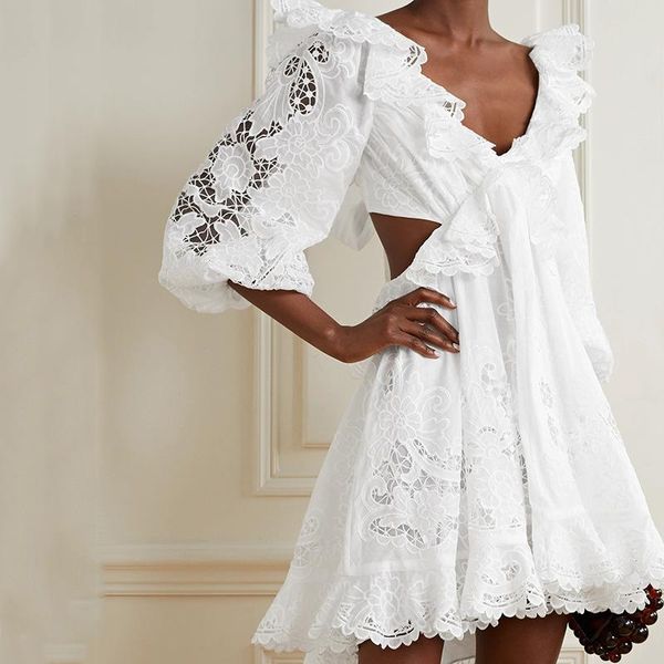 casual dresses 2021 runway fashion cottagecor resort v neck dress women puff sleeve backless embroidery khaki festa vestido prom robe, Black;gray
casual dresses 2021 runway fashion cottagecor resort v neck dress women puff sleeve backless embroidery khaki festa vestido prom robe, Black;gray