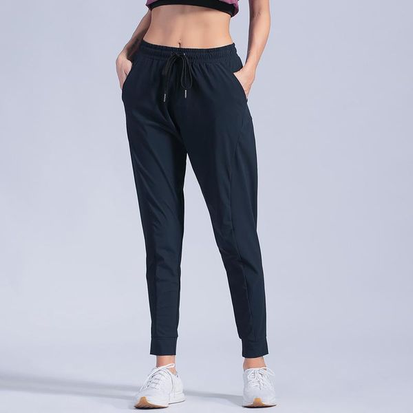 running pants quick dry ice silk sports women loose yoga trousers exercise fitness jogging workout sport, Black;blue
running pants quick dry ice silk sports women loose yoga trousers exercise fitness jogging workout sport, Black;blue