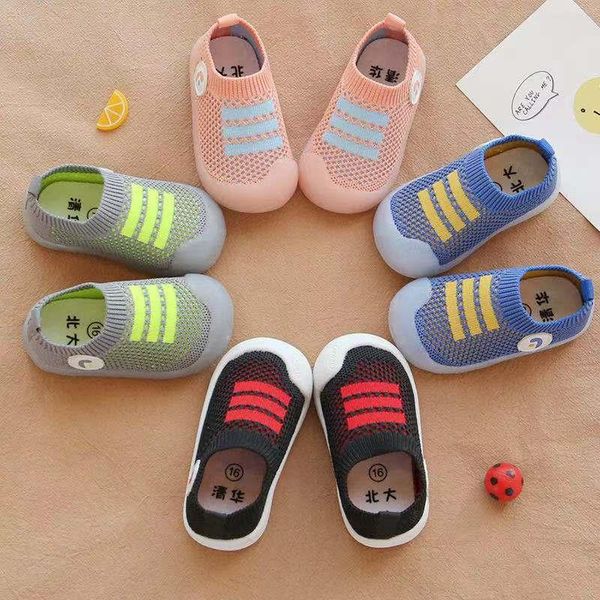 first walkers toddling baby shoes boys and girls fashion non-slip soft breathable outdoor children's casual 1-3 years old
first walkers toddling baby shoes boys and girls fashion non-slip soft breathable outdoor children's casual 1-3 years old