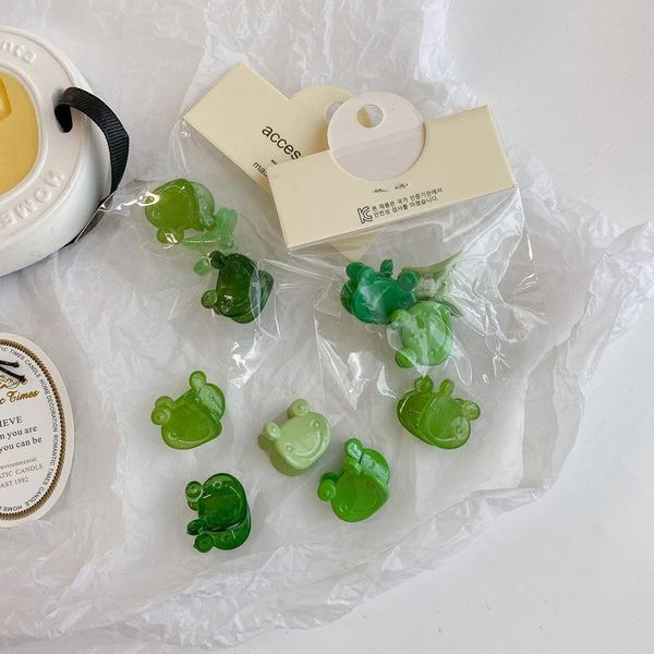 hair accessories korean green jelly color cute cartoon little frog children's broken clip small catch, Slivery;white
hair accessories korean green jelly color cute cartoon little frog children's broken clip small catch, Slivery;white