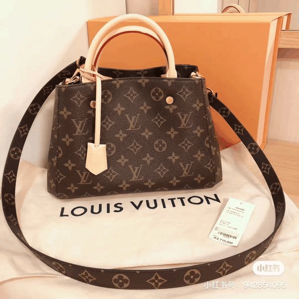 designers handbags purses shoulder bag montaigne bag women tote brand letter embossing genuine leather crossbody bags backpacks gg's lo
designers handbags purses shoulder bag montaigne bag women tote brand letter embossing genuine leather crossbody bags backpacks gg's lo