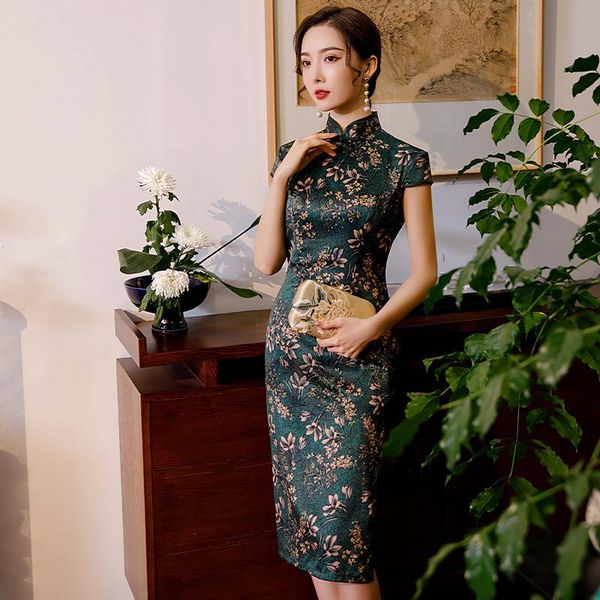 women vintage print slim cheongsam summer short sleeve medium length qipao elegant mandarin collar big size chinese dress -4xl ethnic cloth, Red
women vintage print slim cheongsam summer short sleeve medium length qipao elegant mandarin collar big size chinese dress -4xl ethnic cloth, Red