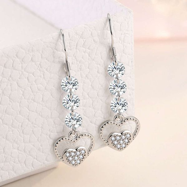 love long women's short small earrings, Black 
love long women's short small earrings, Black