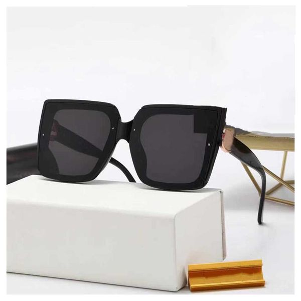 sunglasses 2021 square women fashion classic shades ladies outdoor sun glasses luxury female travel eyewear gafas de sol, White;black
sunglasses 2021 square women fashion classic shades ladies outdoor sun glasses luxury female travel eyewear gafas de sol, White;black